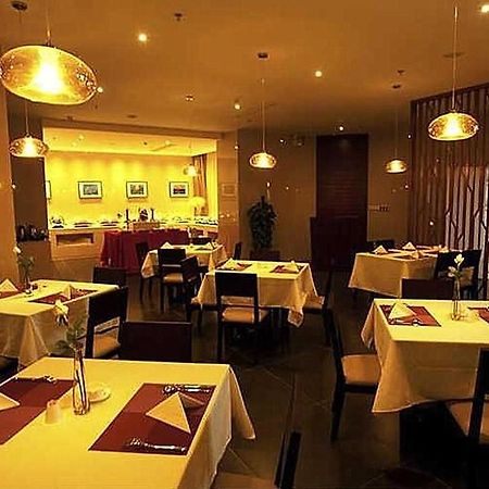 Heyi Hotel Hefei Changjiang Middle Road Екстериор снимка