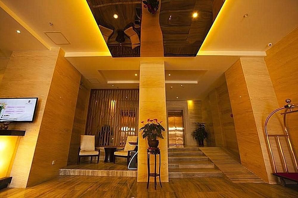 Heyi Hotel Hefei Changjiang Middle Road Екстериор снимка